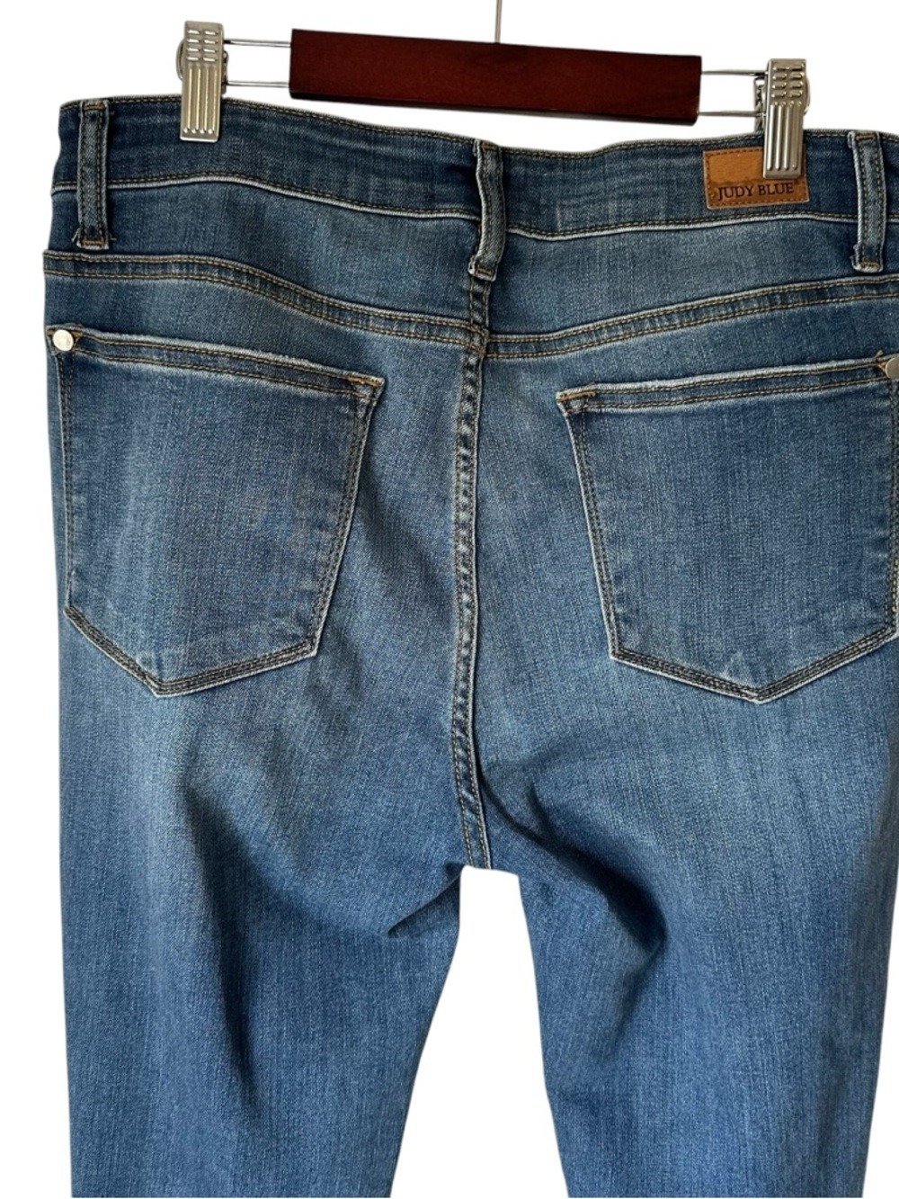 Judy Blue Skinny Fit Distressed Jeans Women’s Size 11/30 Stretch Denim - Picture 6 of 9